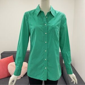 GAP The Fitted Boyfriend Shirt Green with White Suns Print - Size Small